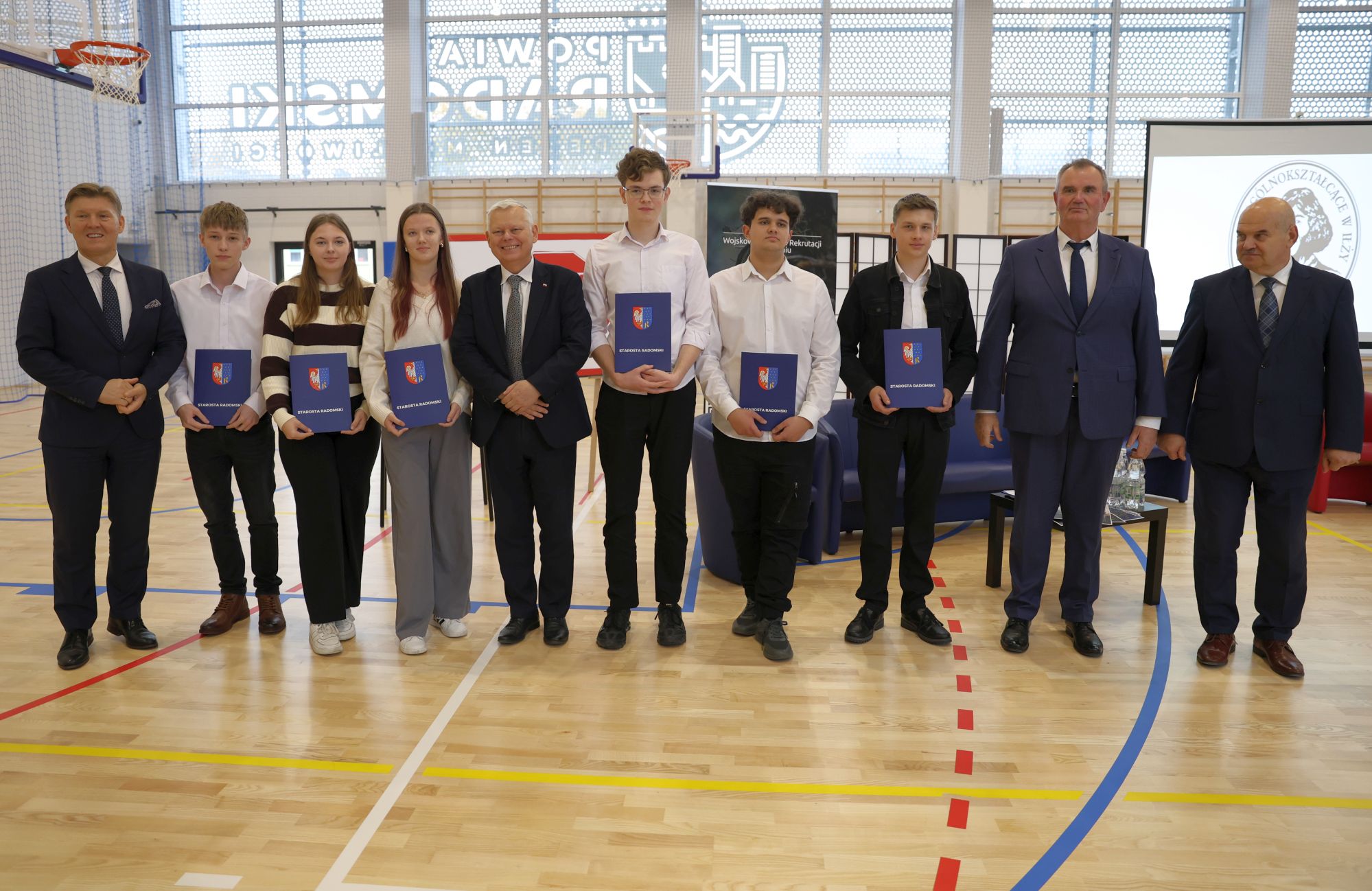 Wręczenie stypendiów dla najlepszych uczniów Technikum w Iłży